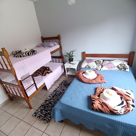Hospedagem Da Val Araquari Eksteriør billede